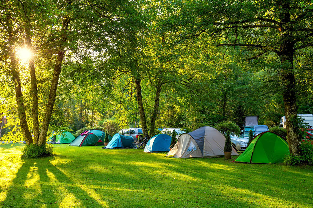 Un espace camping sera mis à disposition non loin de la salle